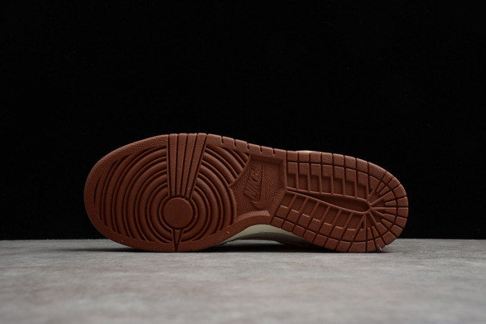 nike dunk low prm ‘medium curry’ dd1390-100