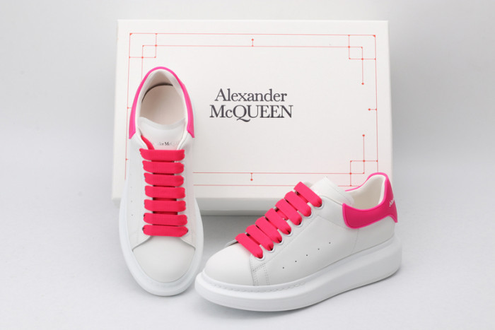 alex mcqu sneakers