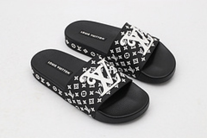 lovt sandal