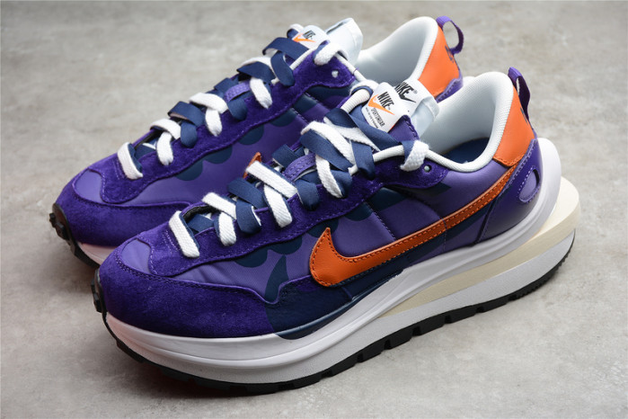 nike vaporwaffle sacai dark iris - dd1875-500