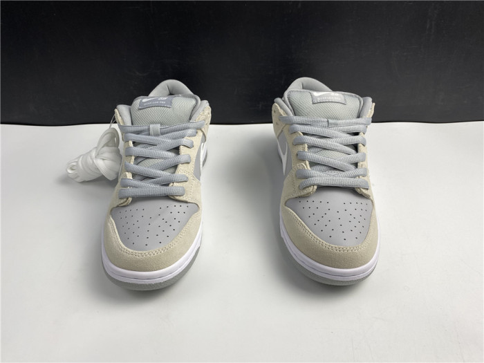 nike sb dunk low summit white wolf grey - ar0778-110