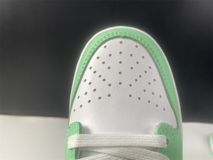 nike dunk low ＂green glow＂dd1503-105