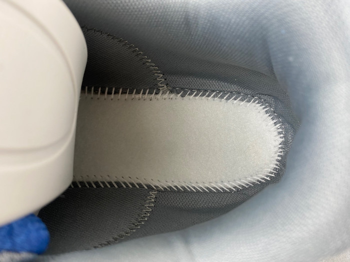 Bottega Veneta Silver & Blue Orbit Sneakers 241798F128005