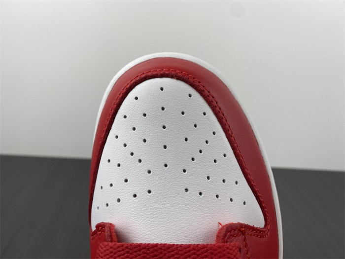 nike dunk low sp “university red” cu1727-100