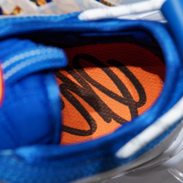 vse chain reaction blue sneaker