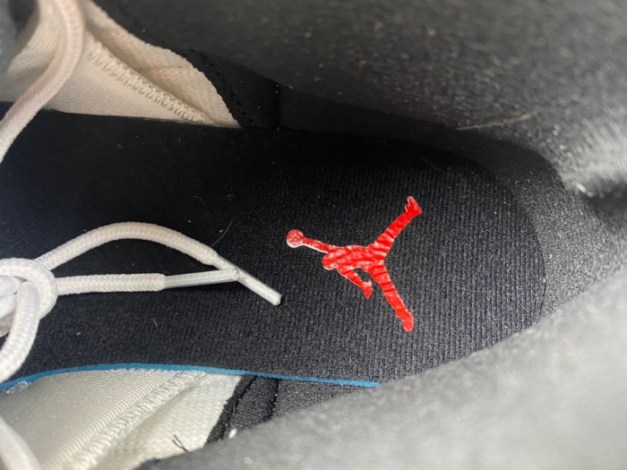 air jordan 12 “red taxi” ct8013-162