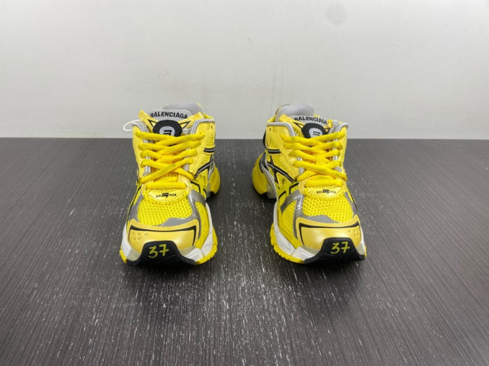 Ba*len*cia*ga runner yellow black 677402w2rd30510