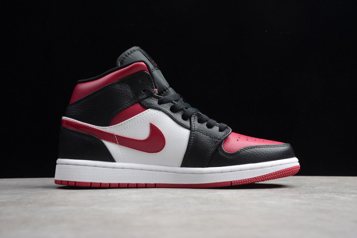 air jordan 1 mid bred toe 554724-066