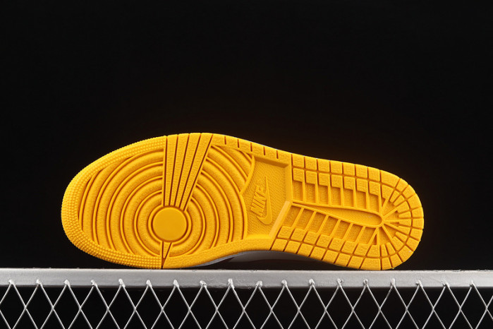 air jordan 1 high og “brotherhood” 555088-706