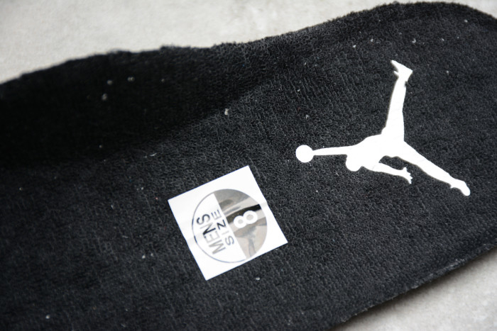 air jordan 11 retro "space jam 2016 release" mens 378037-003