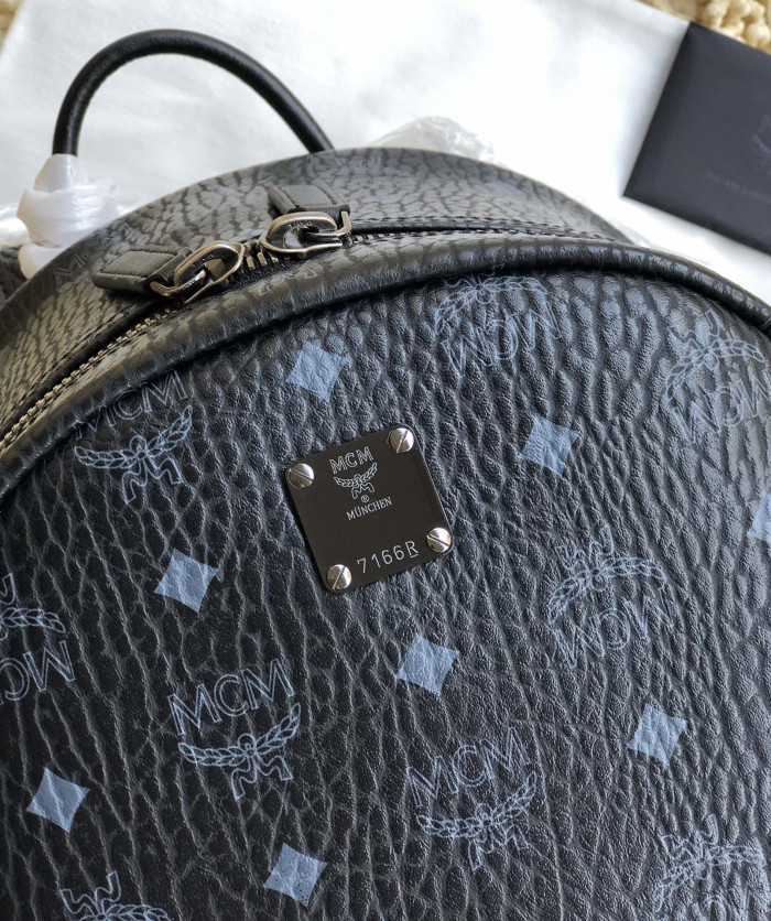 mcm02 bags rivits backpack 0168241