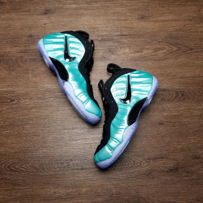 nike air foamposite pro “island green” metallic platinum mens 624041-303