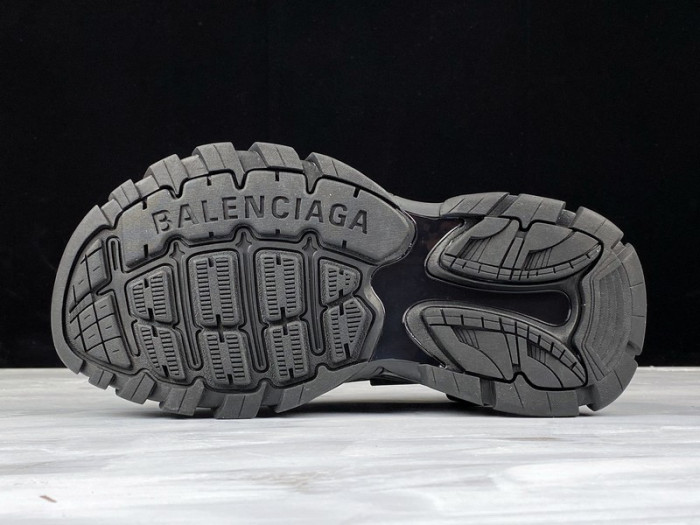 bl track trainers black sandal h903p80815