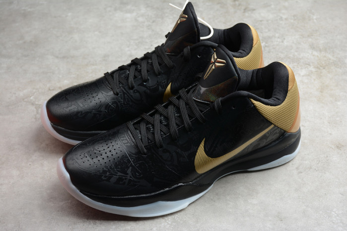 kobe 5 big stage away black/metallic gold-white 386429-008