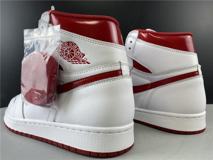 air jordan 1 retro high og "metallic red" - 555088 103