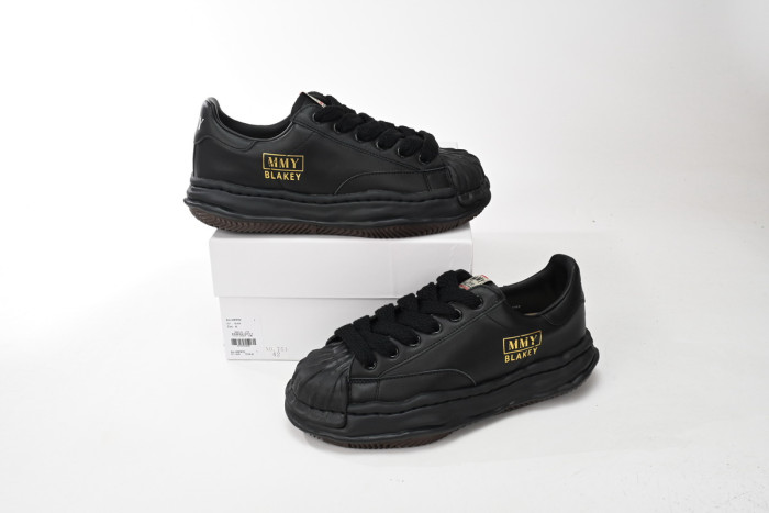 MIHARA YASUHIRO ALL BLACK GOLDE MY5