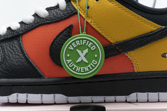 nike dunk sb low raygun 304292-803