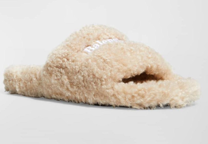 Balenciaga Faux Fur Logo Slides 20241223